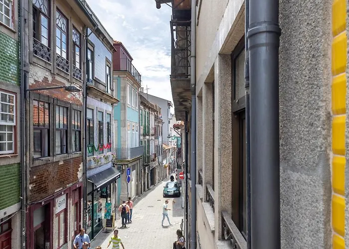 Spacious Duplex In Porto's Downtown • A/c