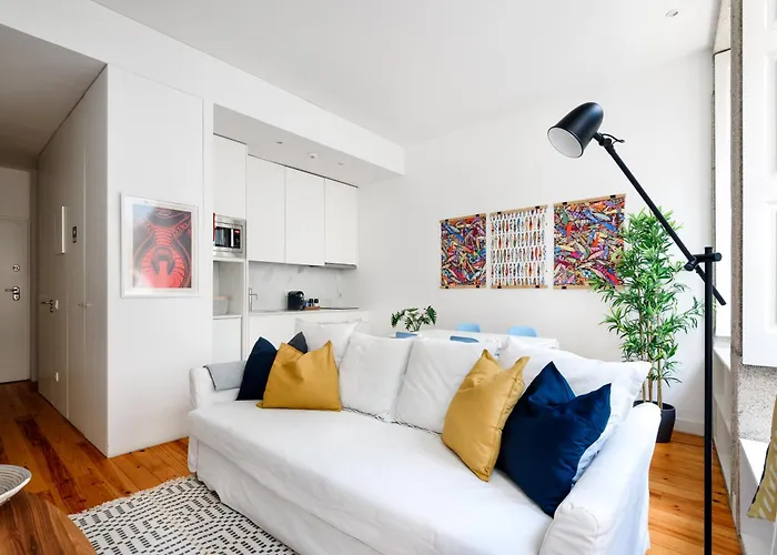 Spacious Duplex In Porto's Downtown • A/c Διαμέρισμα *